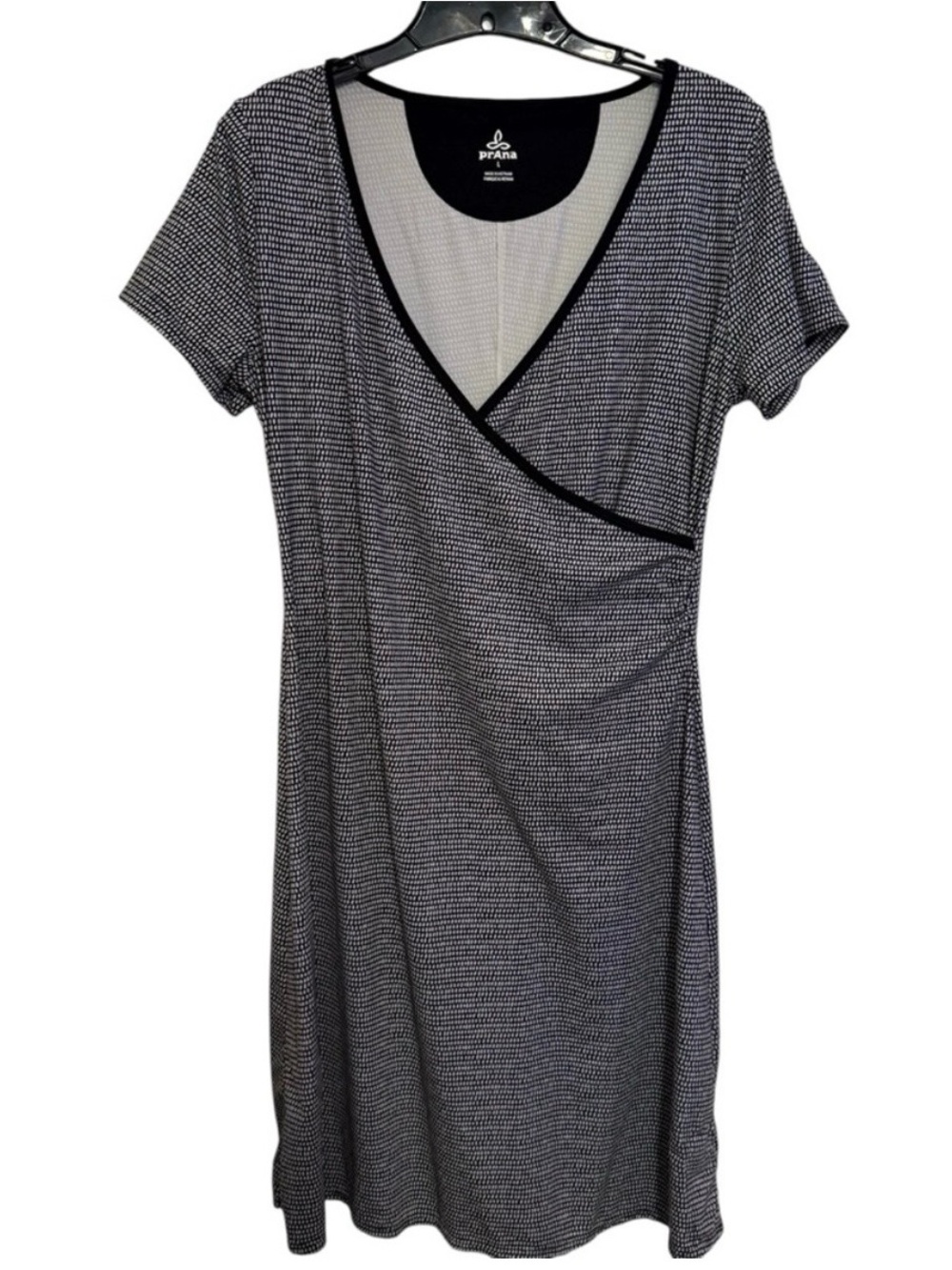 Prana Black & White Wrap-Style Short Sleeve Dress